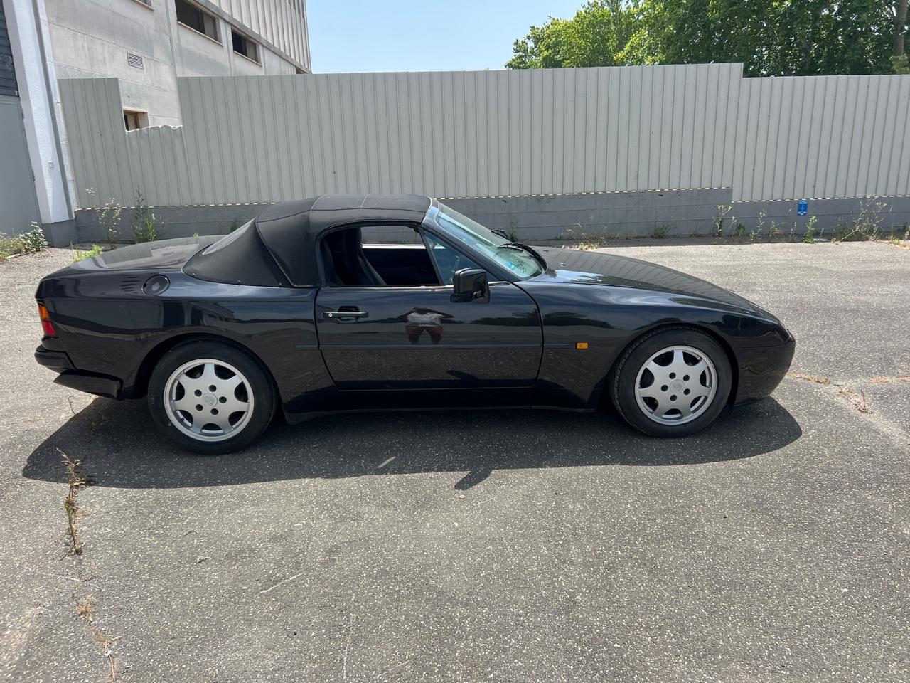 Porsche 944 Turbo cabrio