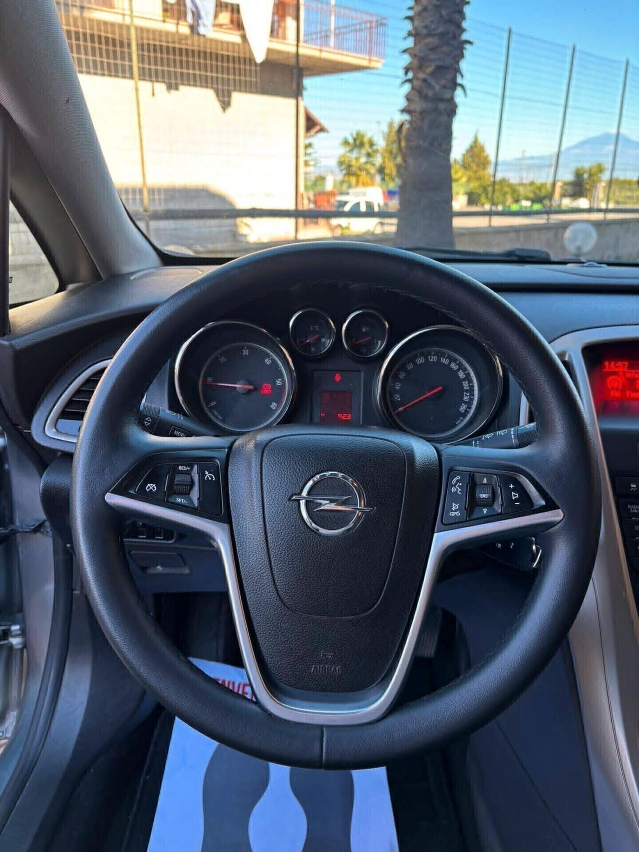 Opel Astra 1.7 CDTI 110CV 5 porte Cosmo/\ì'11