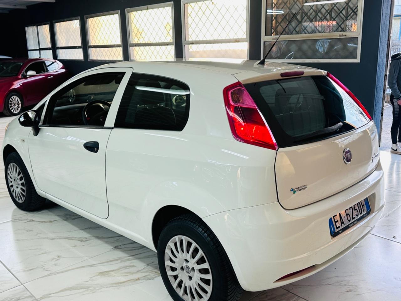 Fiat Grande Punto Grande Punto 1.4 3 porte Actual Natural Power