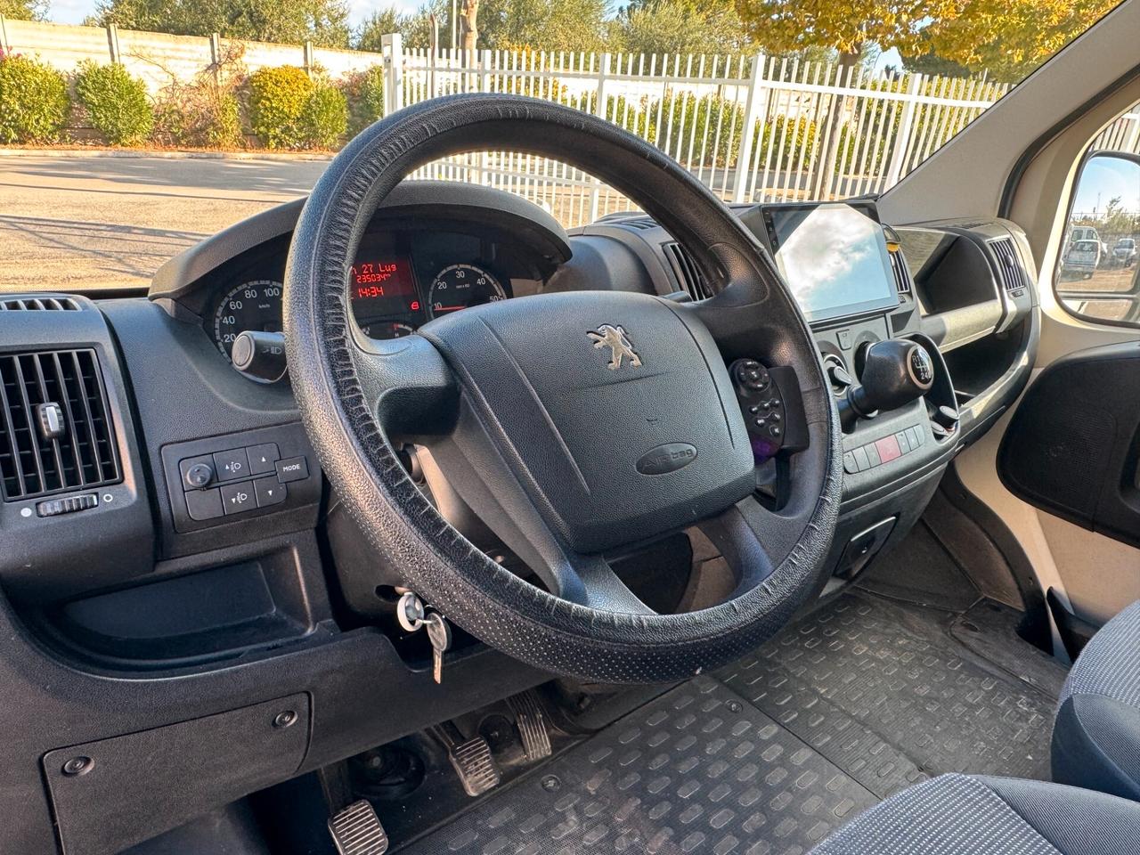 PEUGEOT BOXER 2.2 HDI 120 CV. 3 POSTI AUTOCARRO