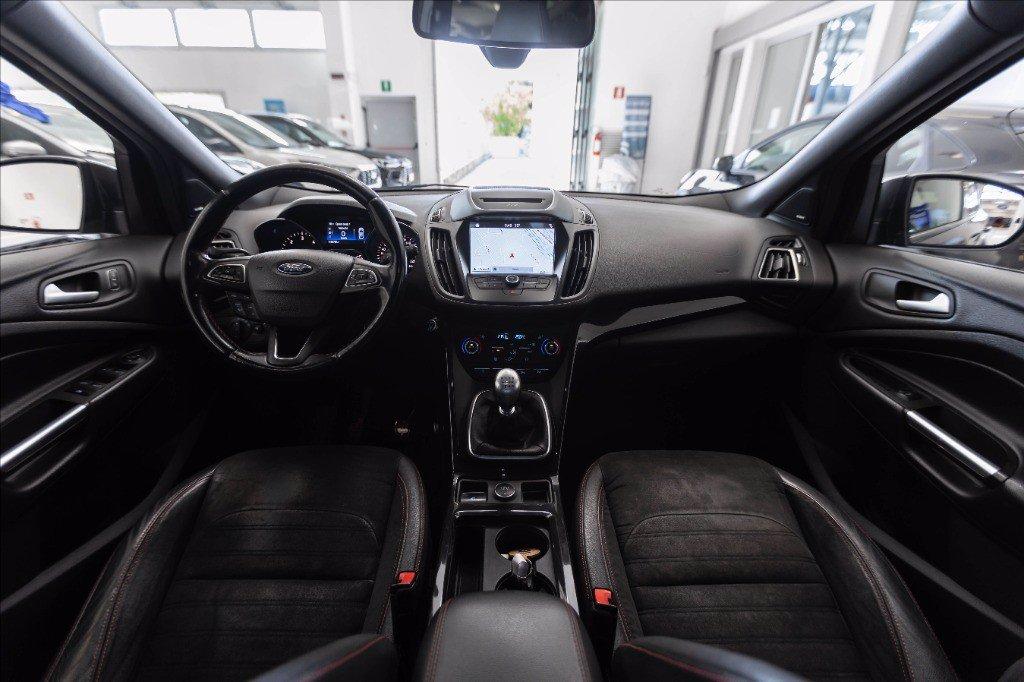 FORD Kuga 1.5 tdci ST-Line s&s 2wd 120cv my18 del 2019