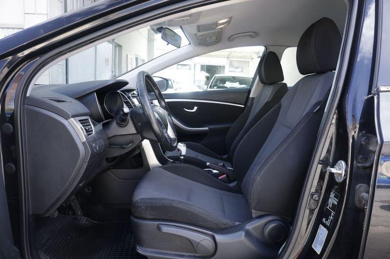 Hyundai i30 Hyundai i30 1.6 CRDi 5p. Comfort Unicoproprietario