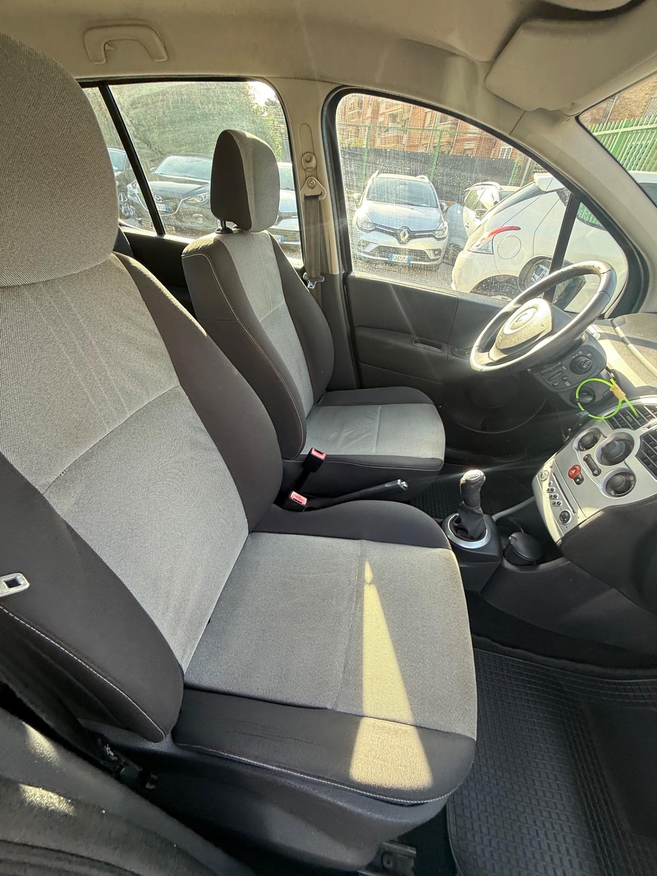 Renault Modus 1.2 16V Dynamique