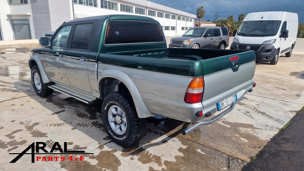 Mitsubishi L200 2.5 TDI 4WD Double Cab Pick-up GLS