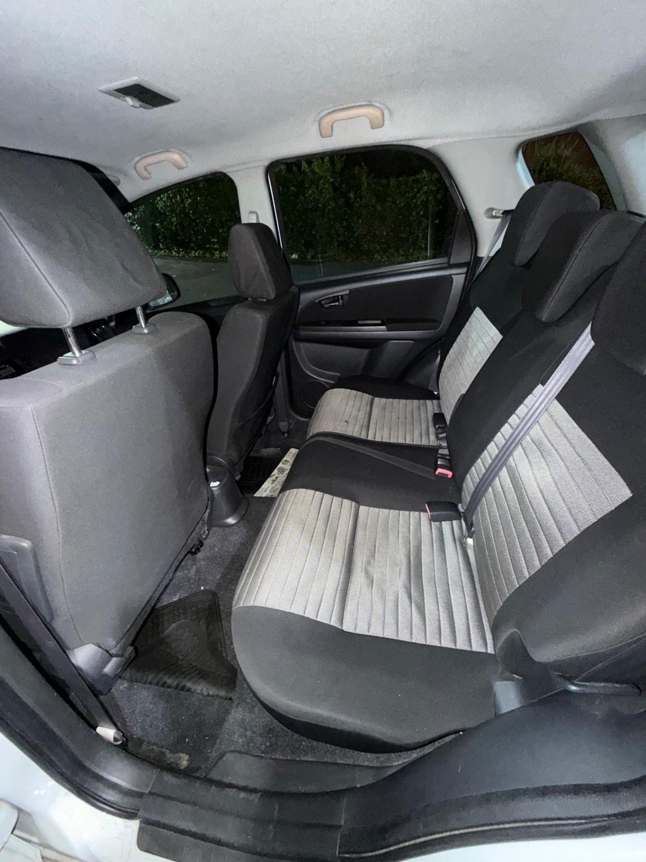 Fiat sedici 2012 mtj emotion