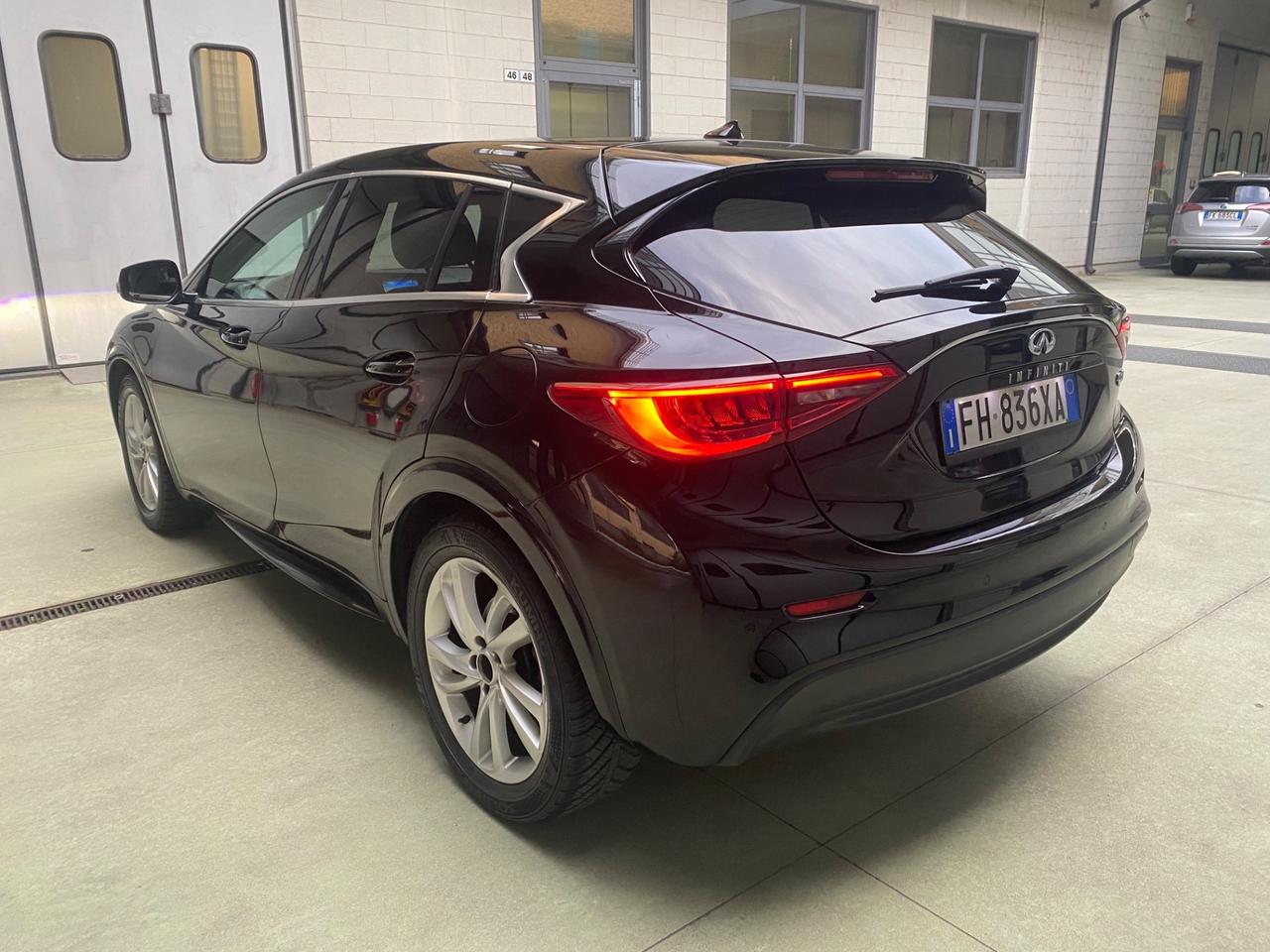 Infiniti Q30 1.5 diesel Premium Tech