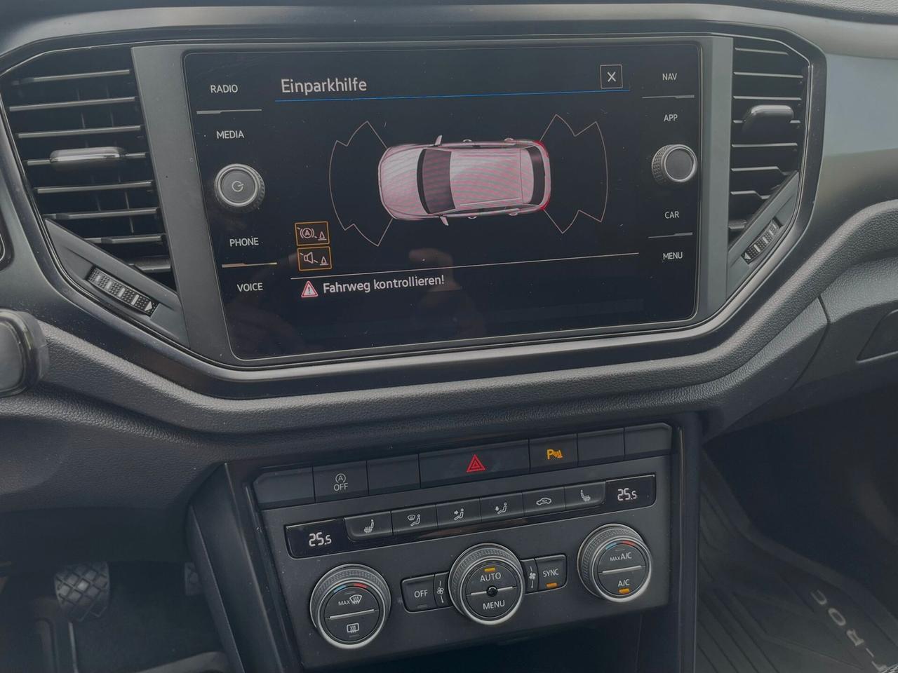 Volkswagen T-Roc 1.6 TDI SCR Advanced BlueMotion Technology
