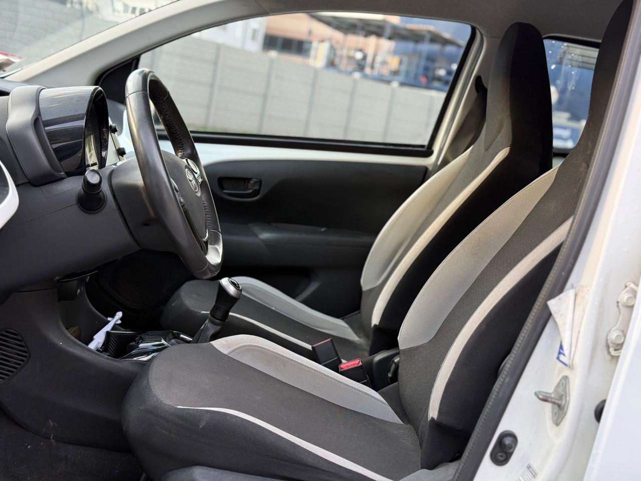 Toyota Aygo 1.0 VVT-i 69 CV 5 porte Neo patentati