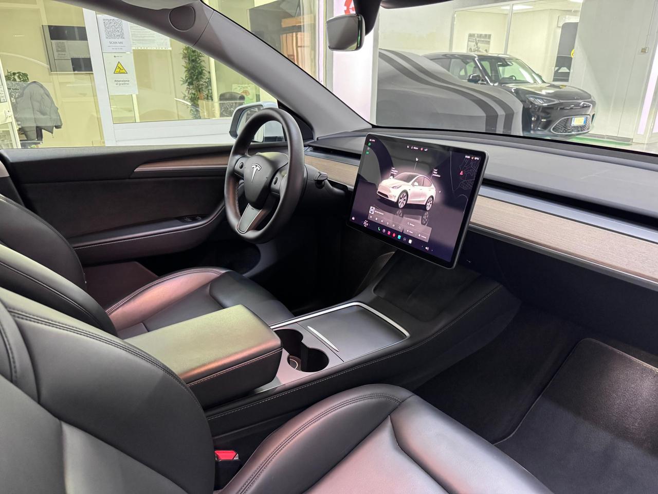 Tesla Model Y Long Range Dual Motor awd