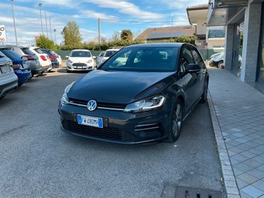 Volkswagen Golf R-Line 1.6 Diesel Cambio Automatico