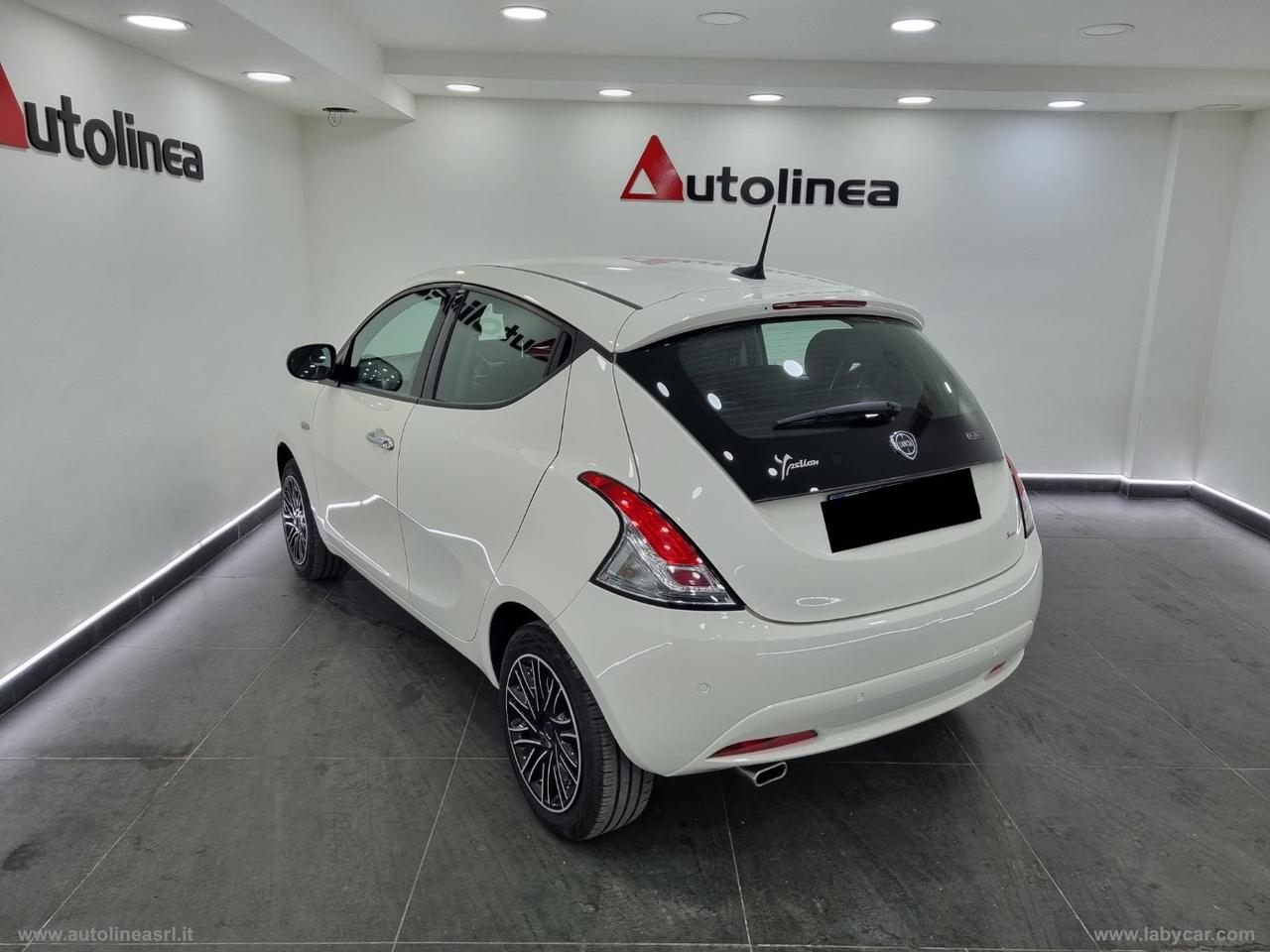 LANCIA Ypsilon 1.0 FireFly 5p.S&S Hyb. Eco Gold