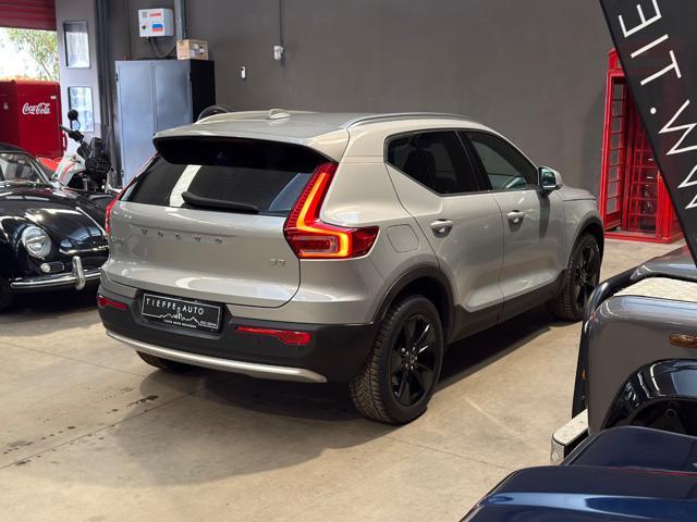 VOLVO XC40 B3 automatico Plus Bright