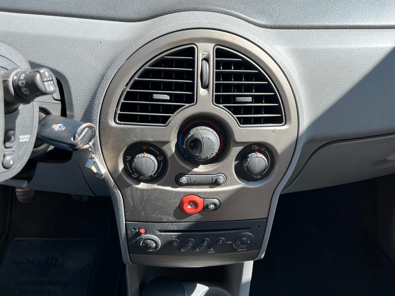 Renault Modus 1.2 16V Attractive