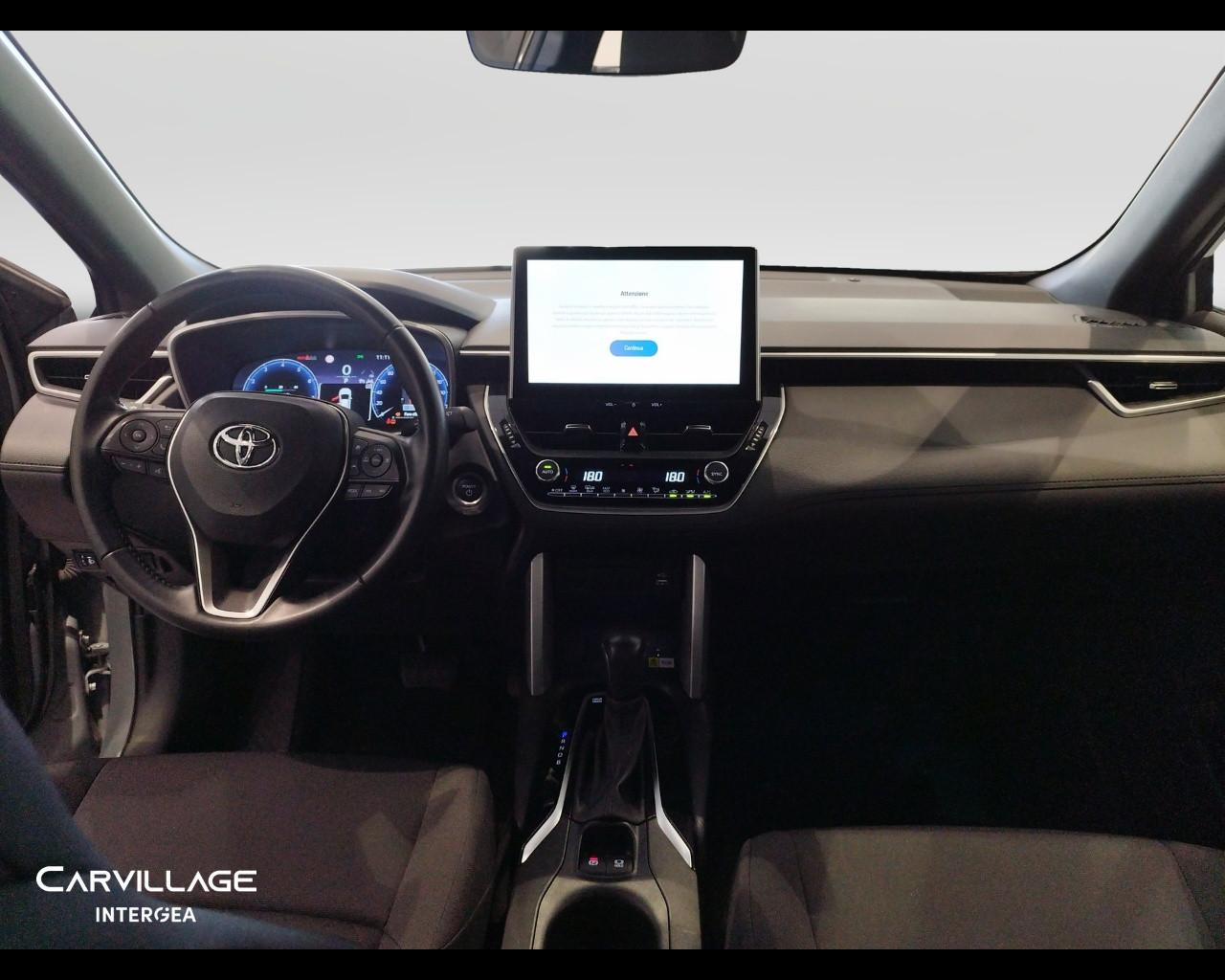 TOYOTA Corolla Cross 2.0h Trend fwd 197cv e-cvt