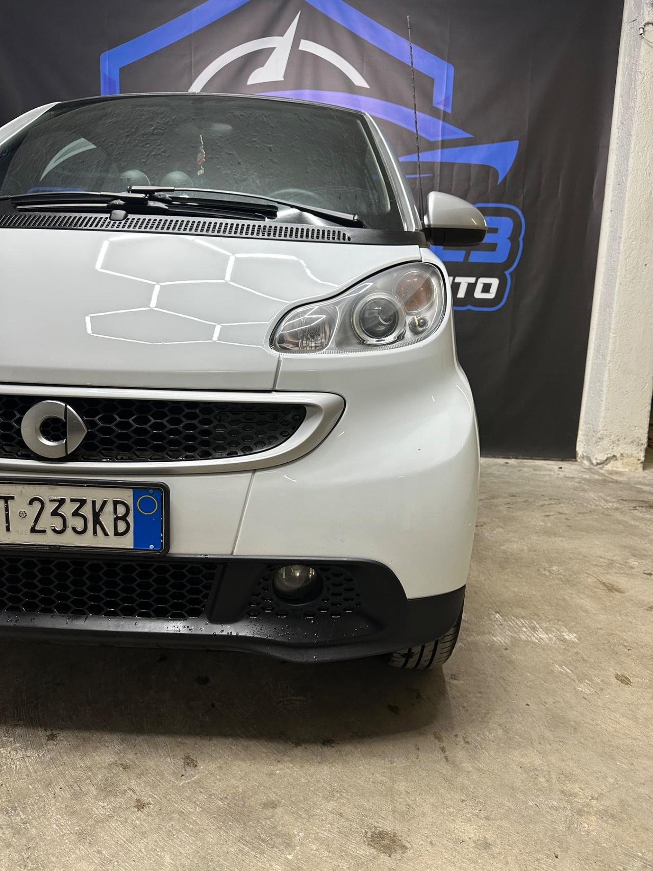 Smart ForTwo 1000 45 kW MHD coupé pure