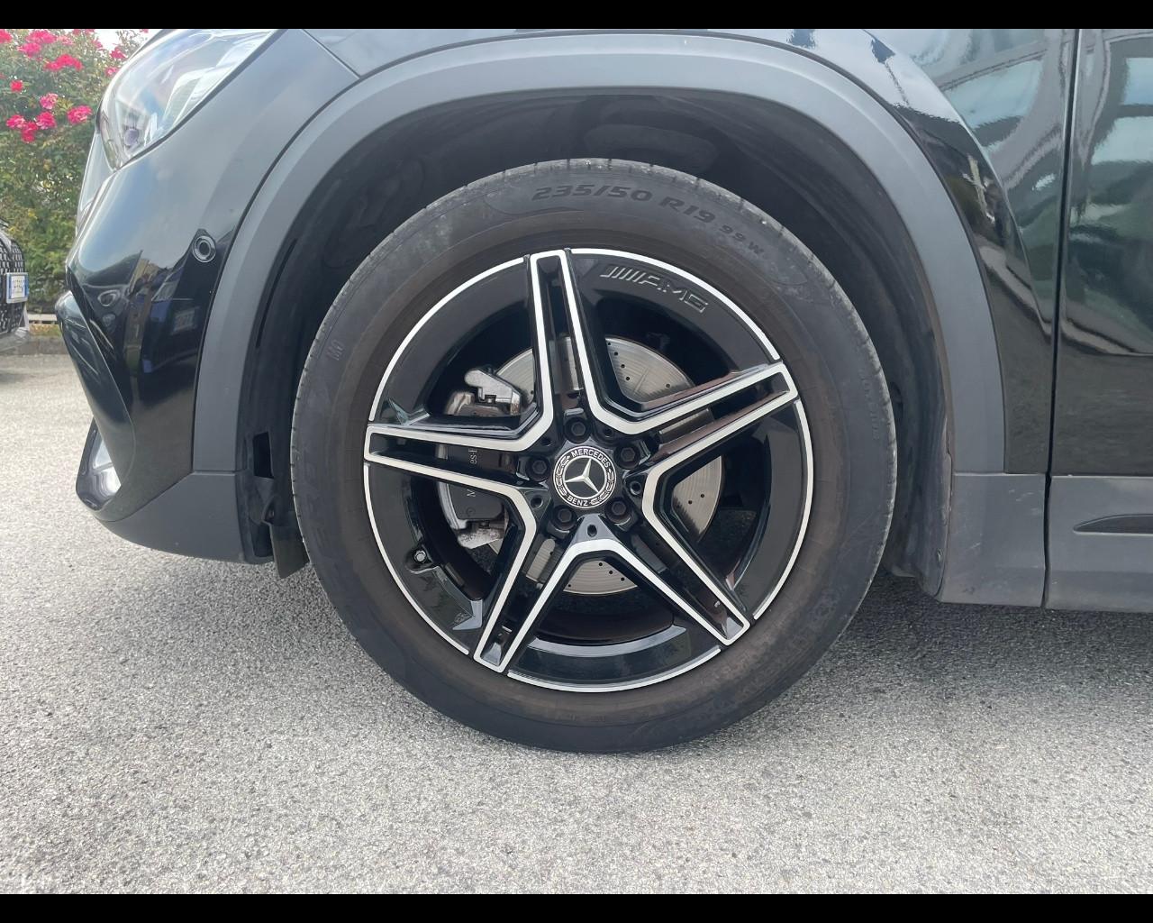 Mercedes-Benz GLA (H247) - GLA 180 d Automatic Premium