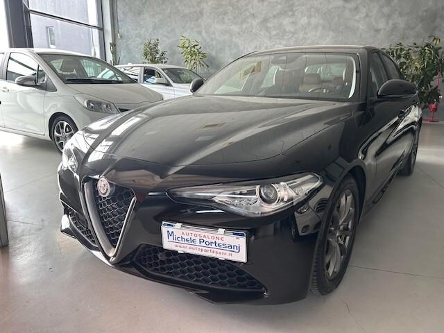 Alfa Romeo Giulia 2.2 Turbodiesel 180 CV Super