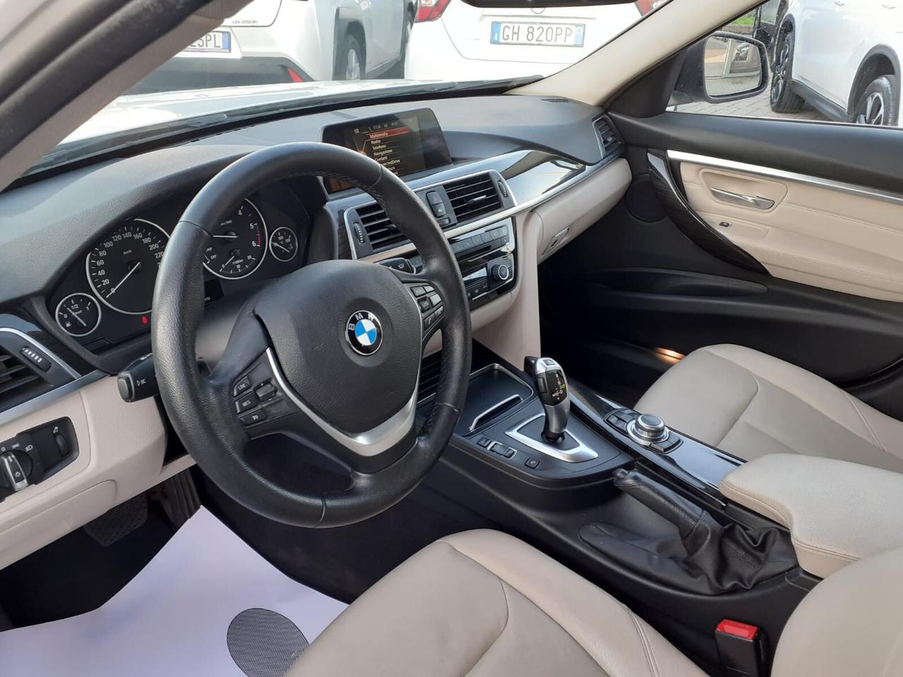 Bmw 318d Touring sw *CAMBIO AUTOMATICO*2.0D 150CV