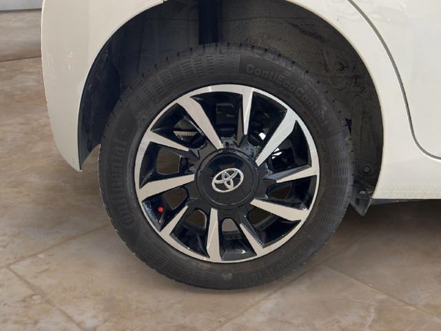 TOYOTA Aygo Connect 1.0 VVT-i 72 CV 5 porte x-you