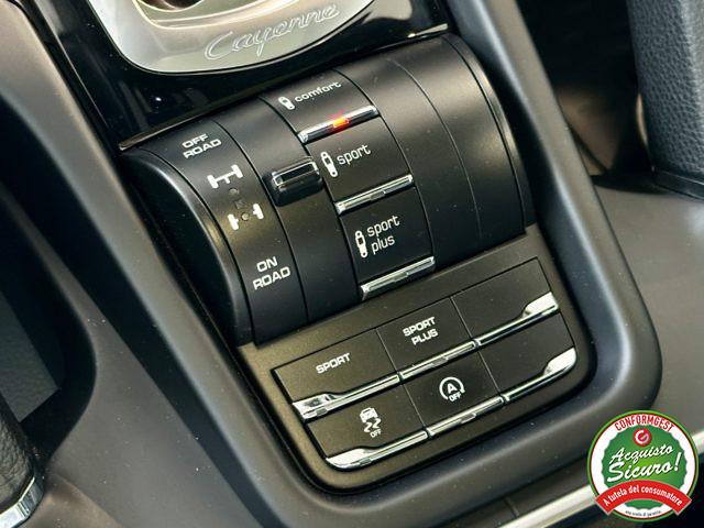 PORSCHE Cayenne 3.0 Diesel PlatinumEdition *TETTO*CHRONO*GTS PACK*