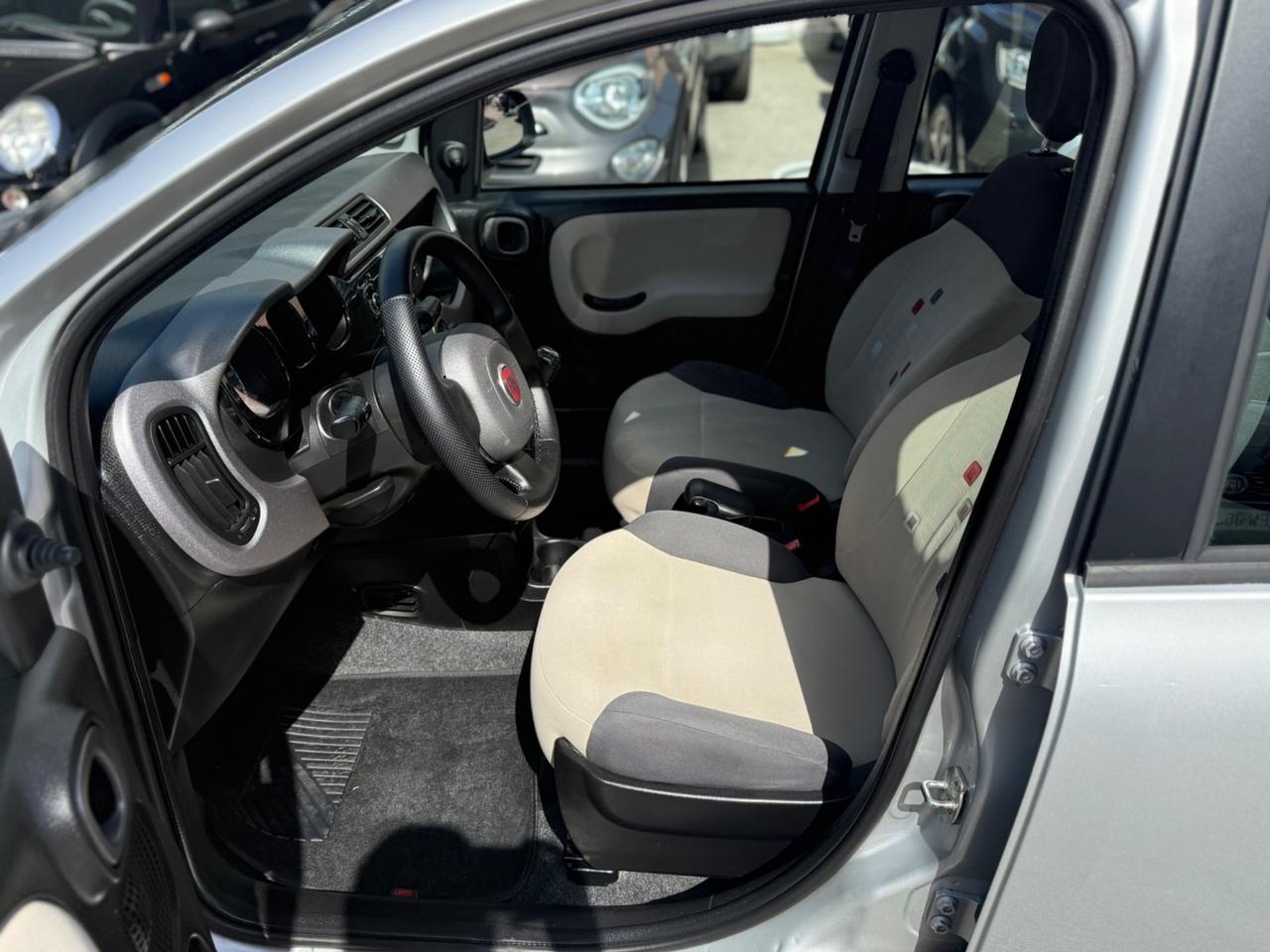 Fiat Panda 1.2 Lounge MOTORE NUOVO
