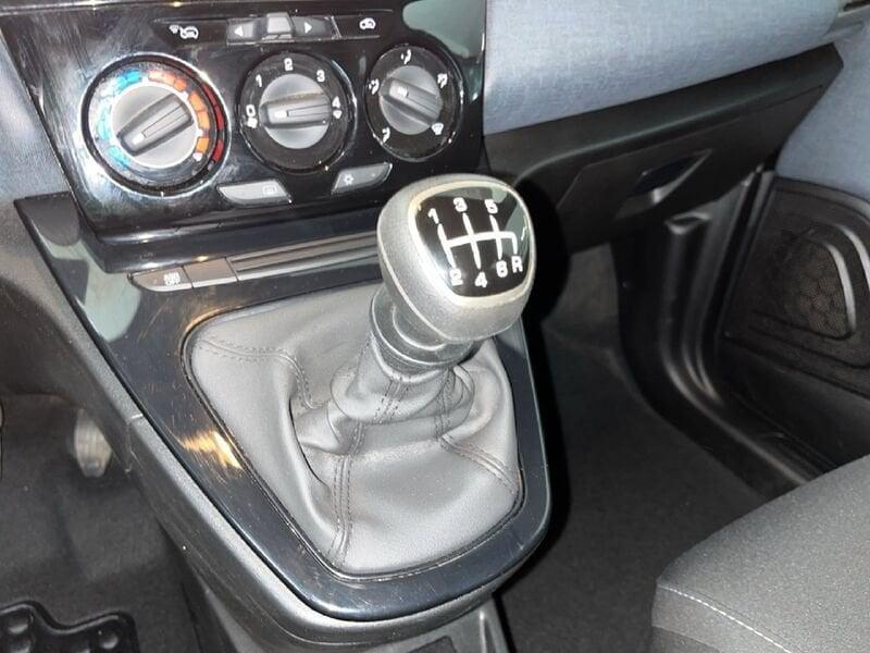 Lancia Ypsilon III 2021 1.0 firefly hybrid Gold s&s 70cv