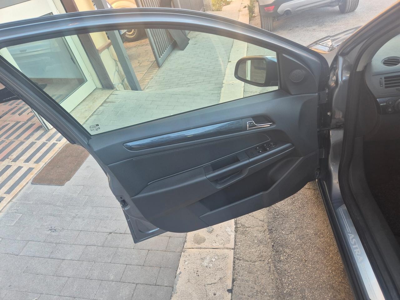 OPEL ASTRA H BERLINA 1.9 DIESEL 120 CV KM CERTIF