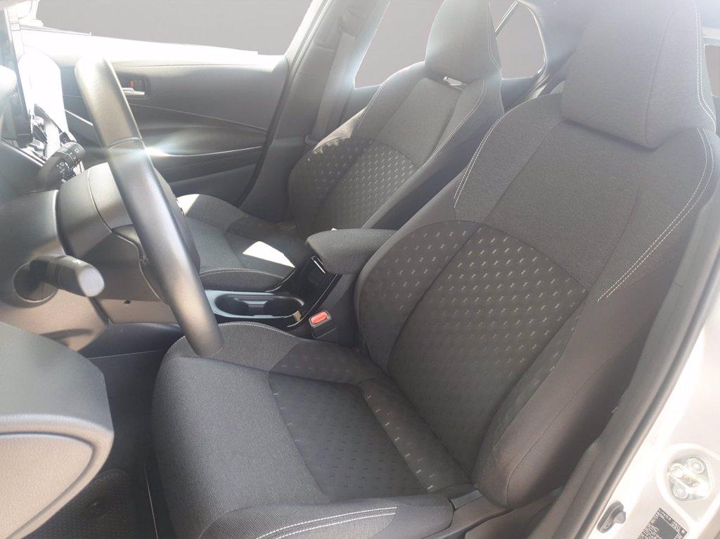 TOYOTA Corolla 1.8h active auto del 2023