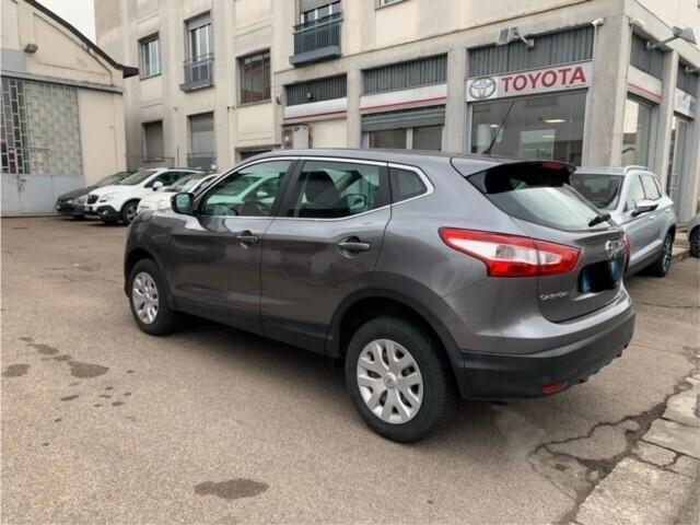 Nissan Qashqai 1.2 DIG-T Acenta