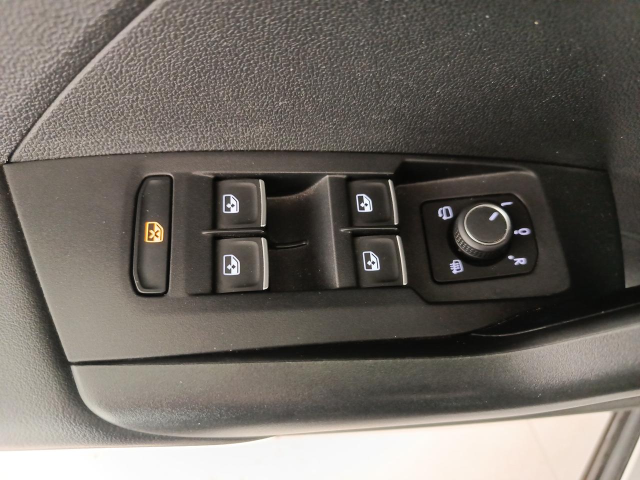 VOLKSWAGEN T-Cross - T-Cross 1.0 TSI 110 CV Advanced