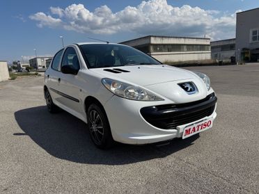 Peugeot 206 1.1 benzina. CON GARANZIA.