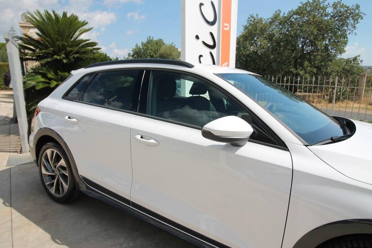 Audi A3 Allstreet 1.5 tfsi mhev Business Advanced 150cv Km0 09.2026