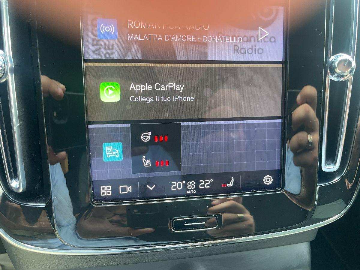 VOLVO - XC40 - B3 automatico Core