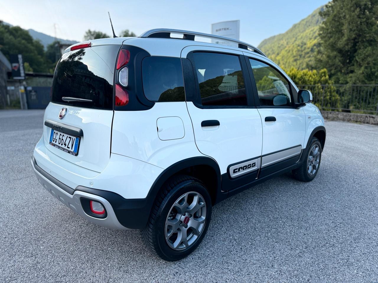 Fiat Panda 0.9 TwinAir Turbo S&S 4x4 Cross 85cv