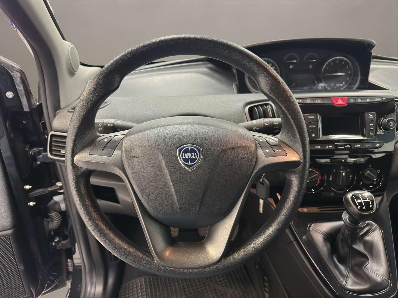 Lancia Ypsilon Ypsilon 1.2 Elefantino Blu s