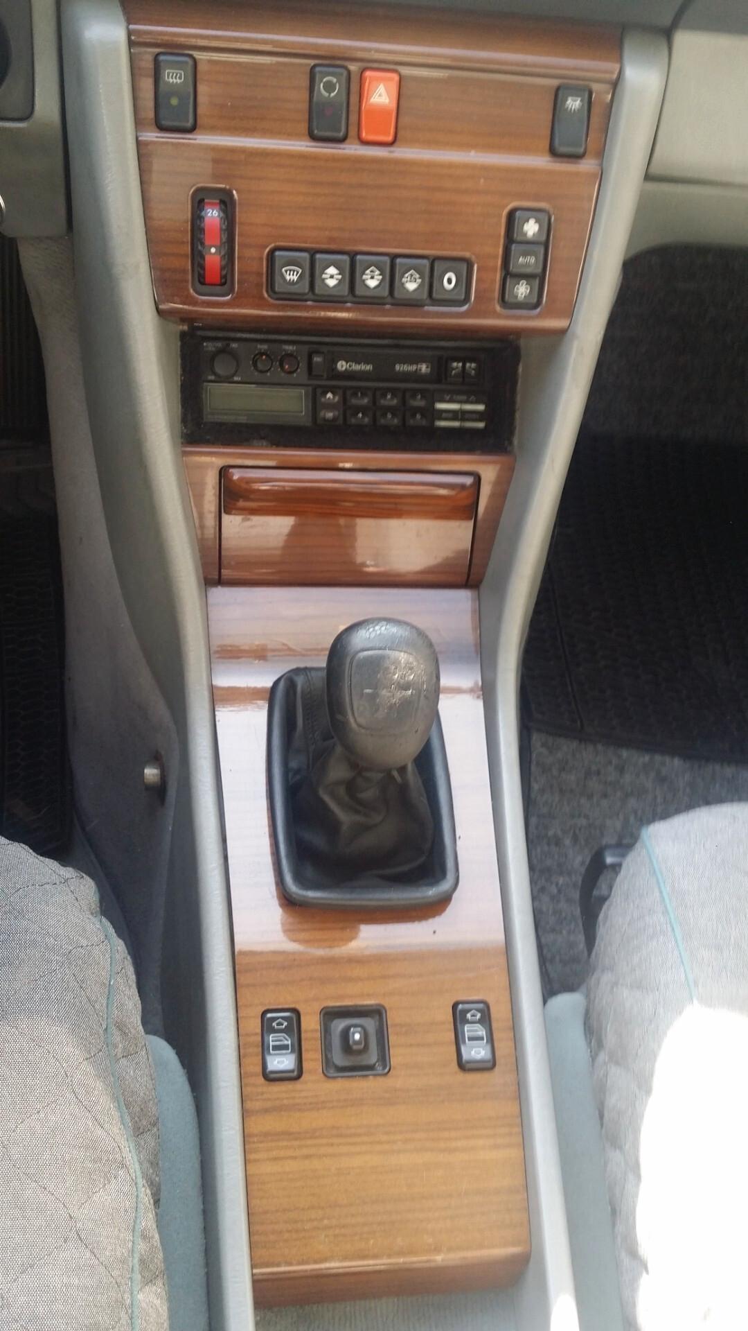 Mercedes-benz 190 200 E