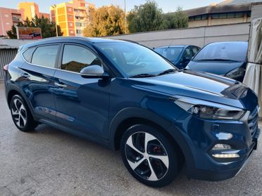 Hyundai Tucson 1.7 Diesel FULL
