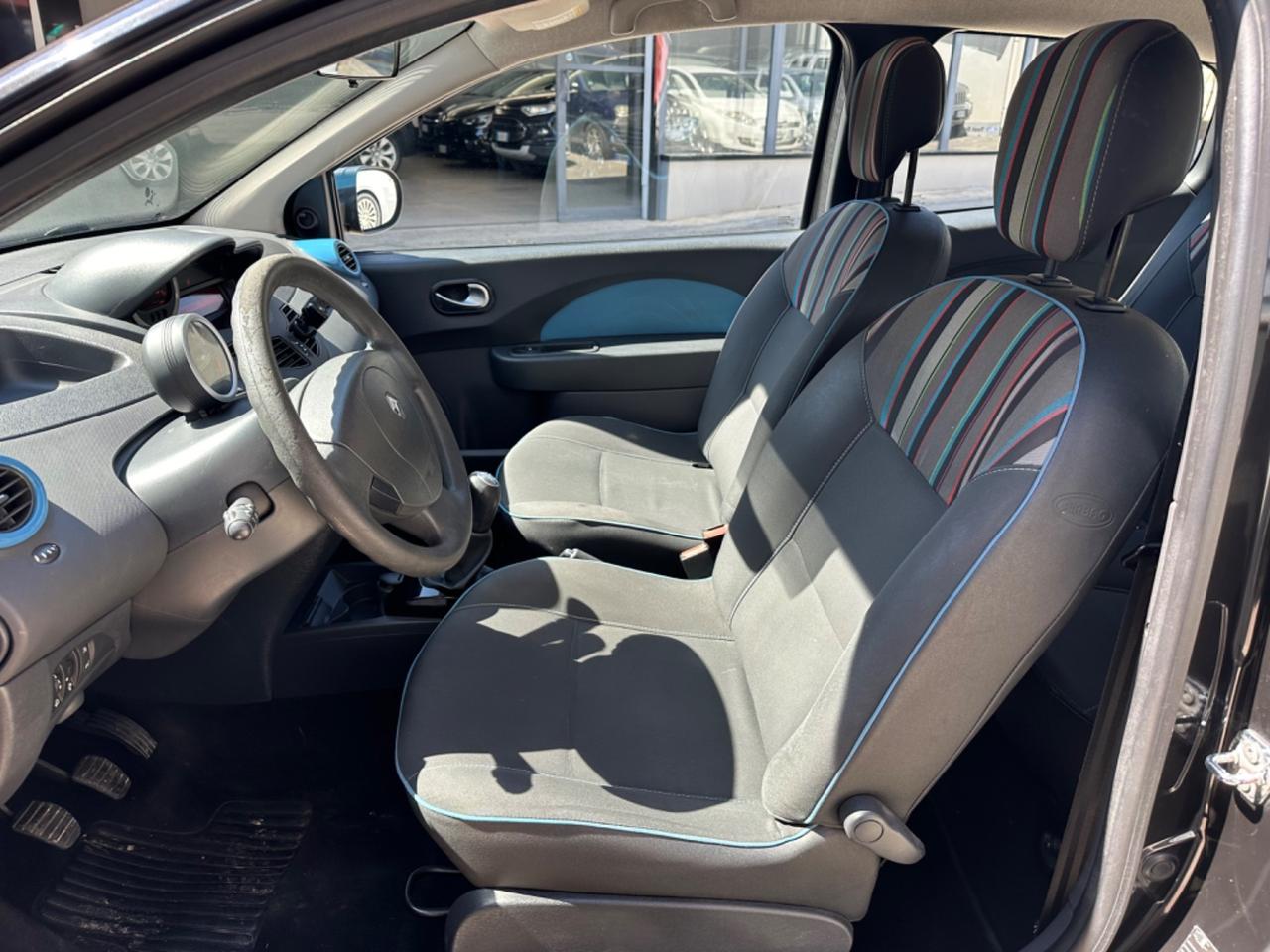 Renault Twingo 1.5 dCi 75CV Live 2012