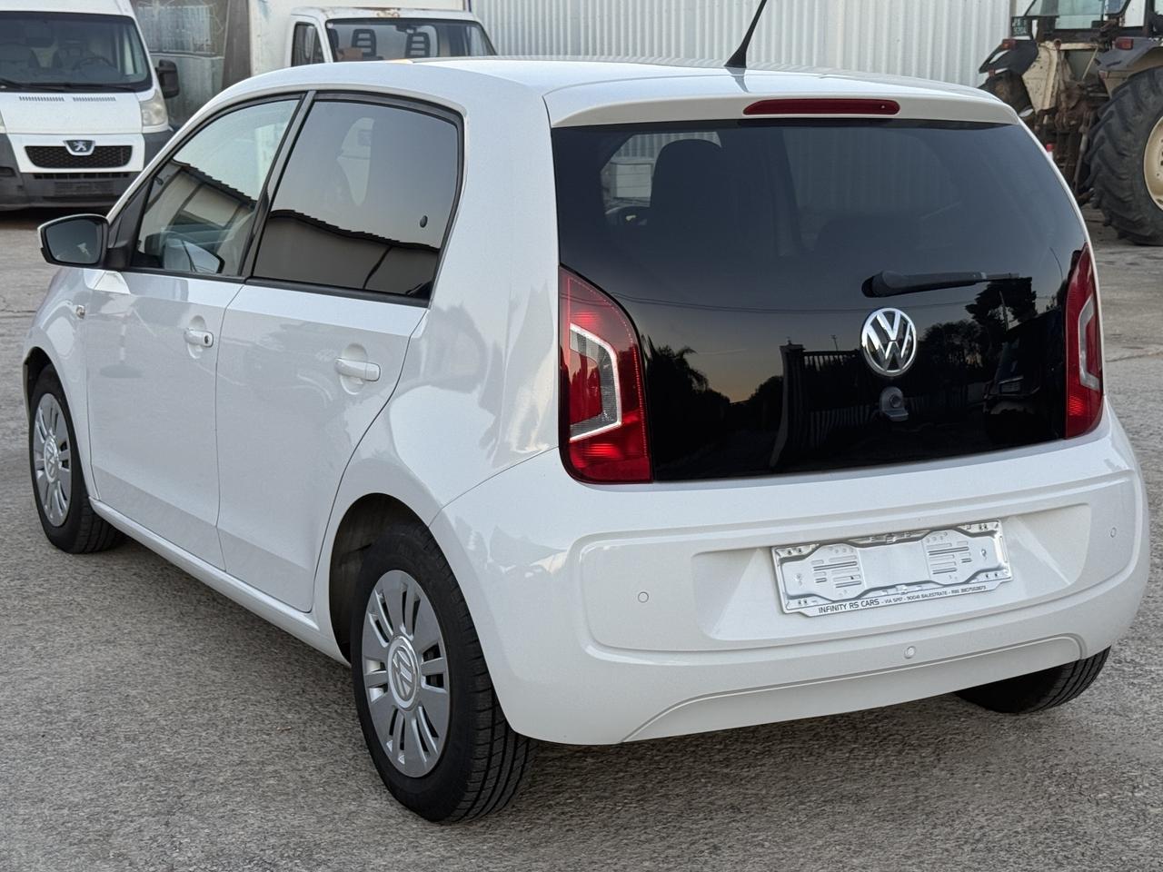 Volkswagen up! 1.0 5p. high