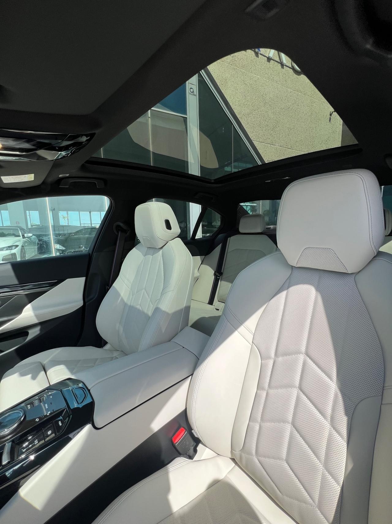 Bmw 520d 48V xDrive Msport Pro possibilità noleggio no scoring