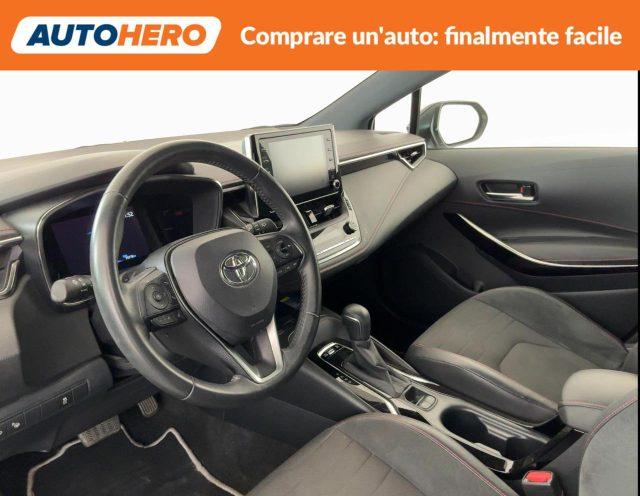 TOYOTA Corolla 2.0 Hybrid Lounge