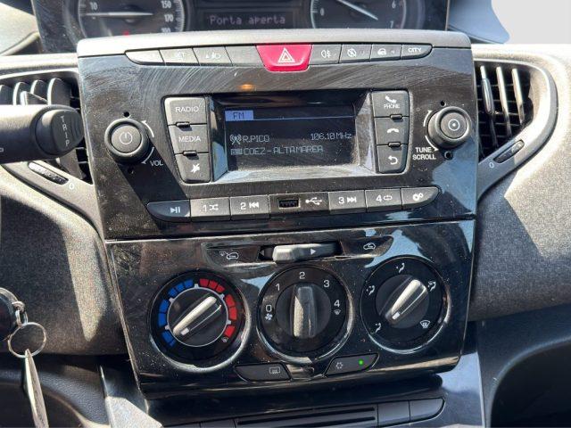 LANCIA Ypsilon Ypsilon 1.0 FireFly 70 CV Start&Stop Hybrid SILVER