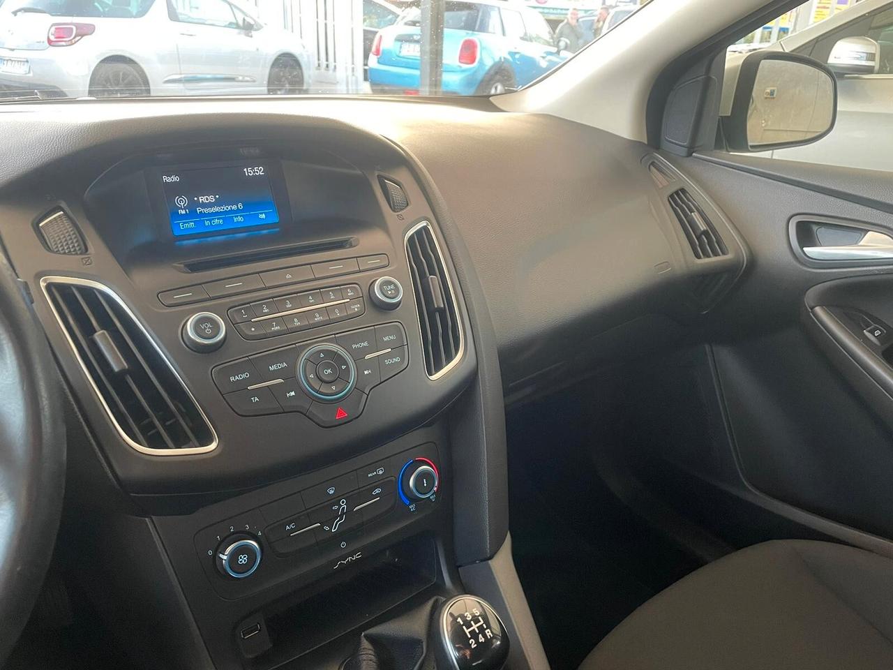 Ford Focus 1.0 EcoBoost 100 CV Start&Stop Business