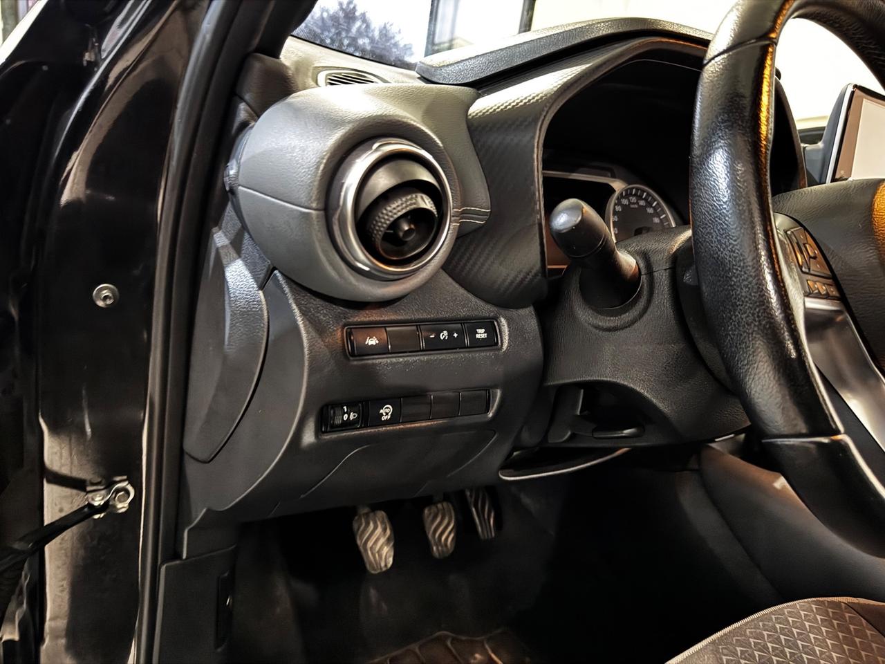 Nissan Juke 1.0 DIG-T 114 CV Tekna