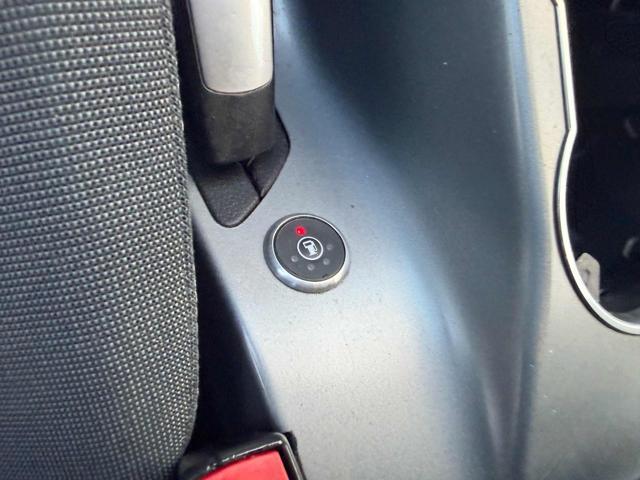 FORD C-Max 1.6 120CV BENZINA/GPLTitanium senza lavoro da fare