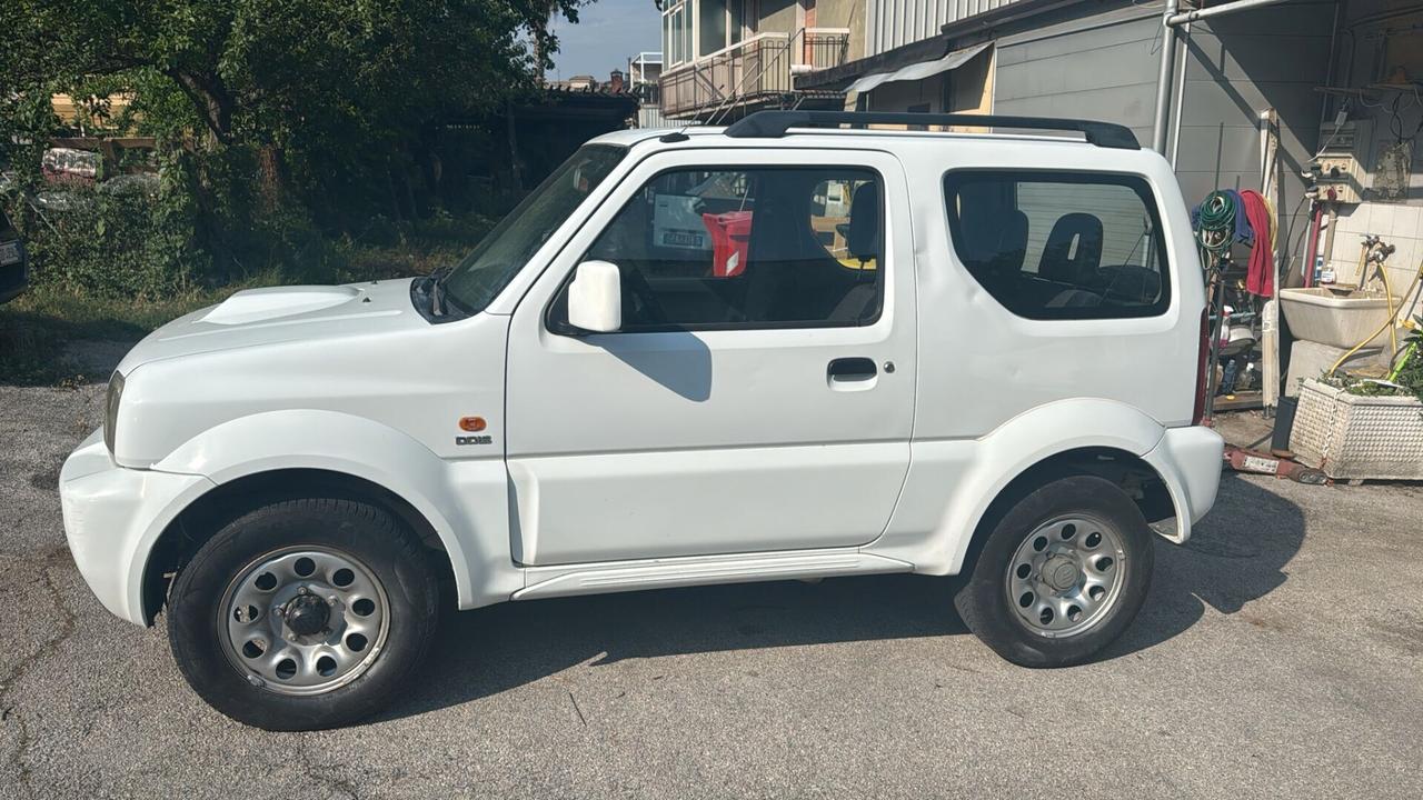 Suzuki Jimny 1.5 DDiS cat 4WD JLX Più