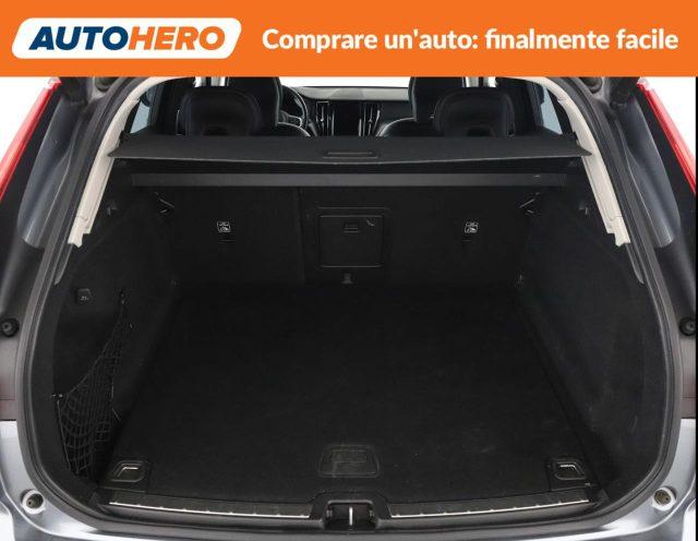 VOLVO XC60 B4 (d) AWD Geartronic Business Plus