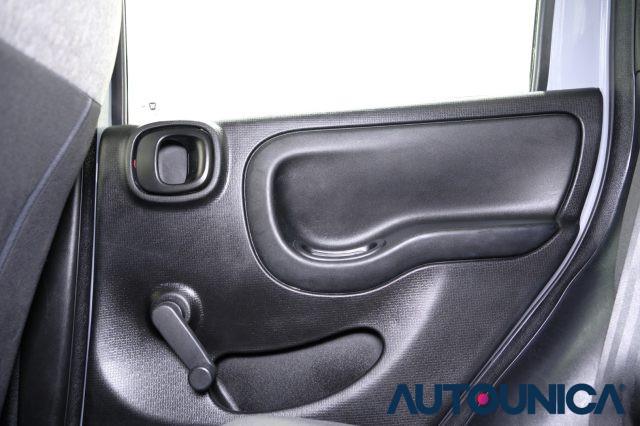 FIAT Panda 1.0 FIREFLY S&S HYBRID NEOPATENTATI