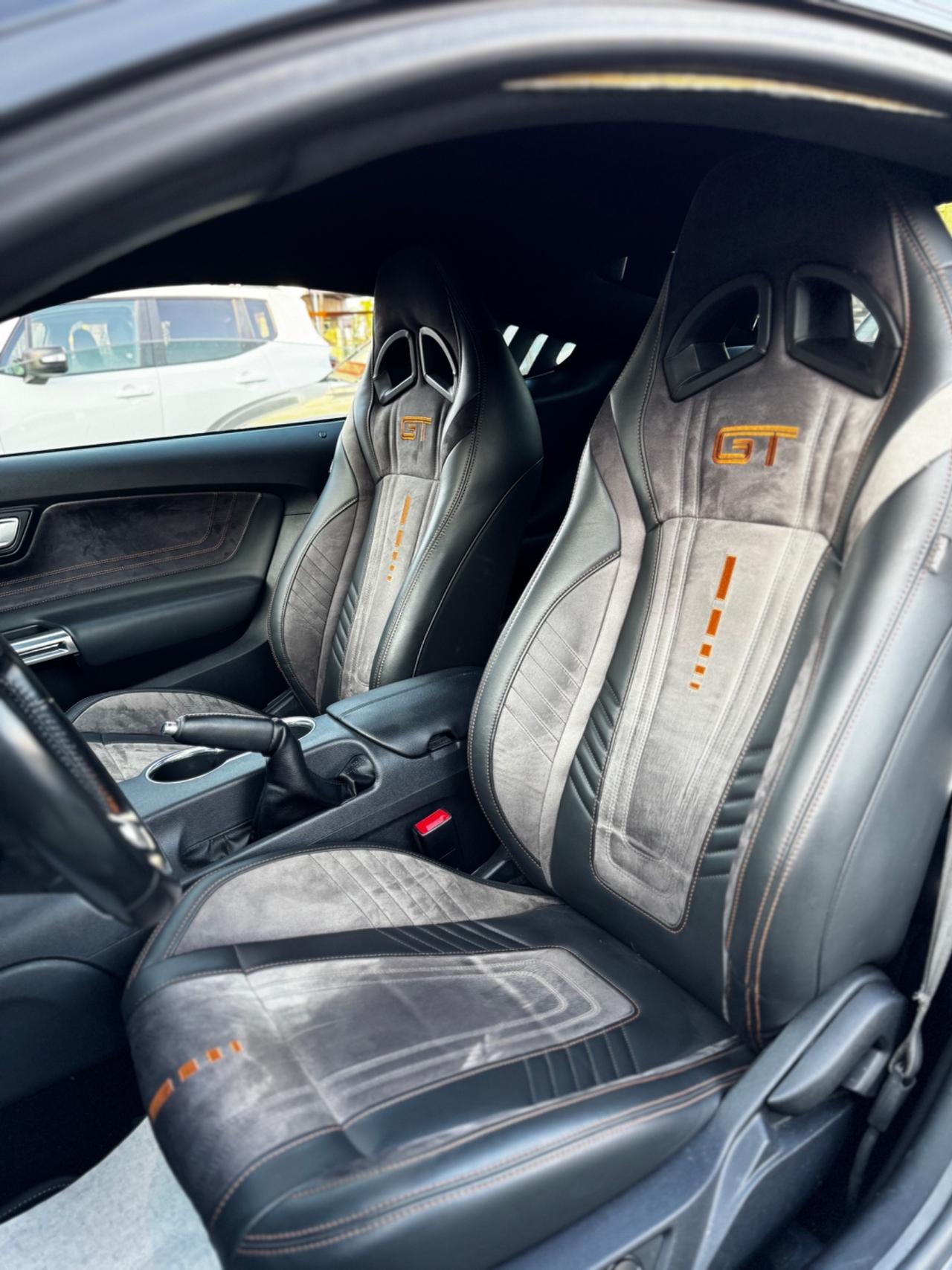 Ford Mustang Fastback 5.0 V8 aut. GT SHELBY