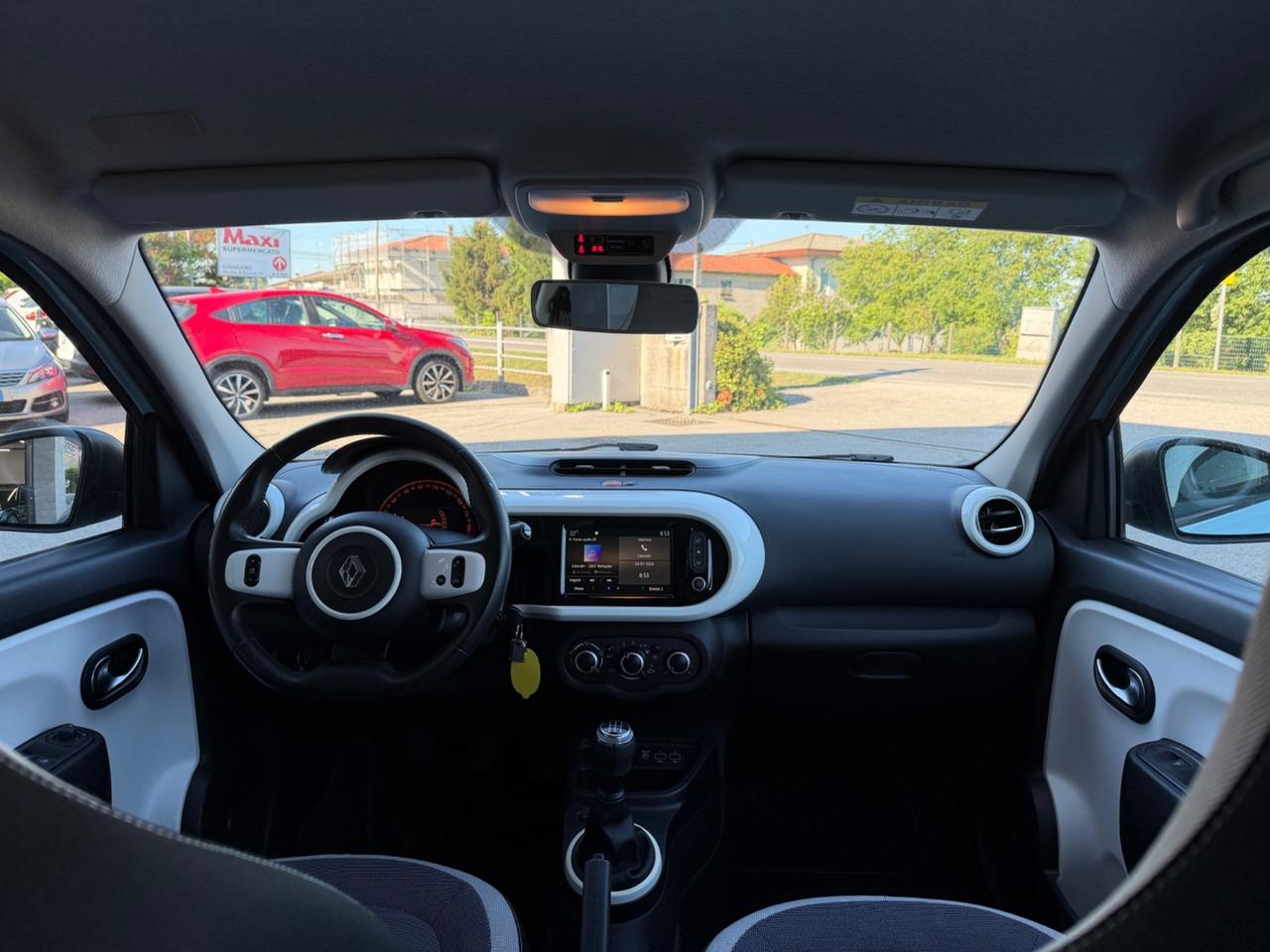 Renault Twingo 1.0 benzina Neopatentati
